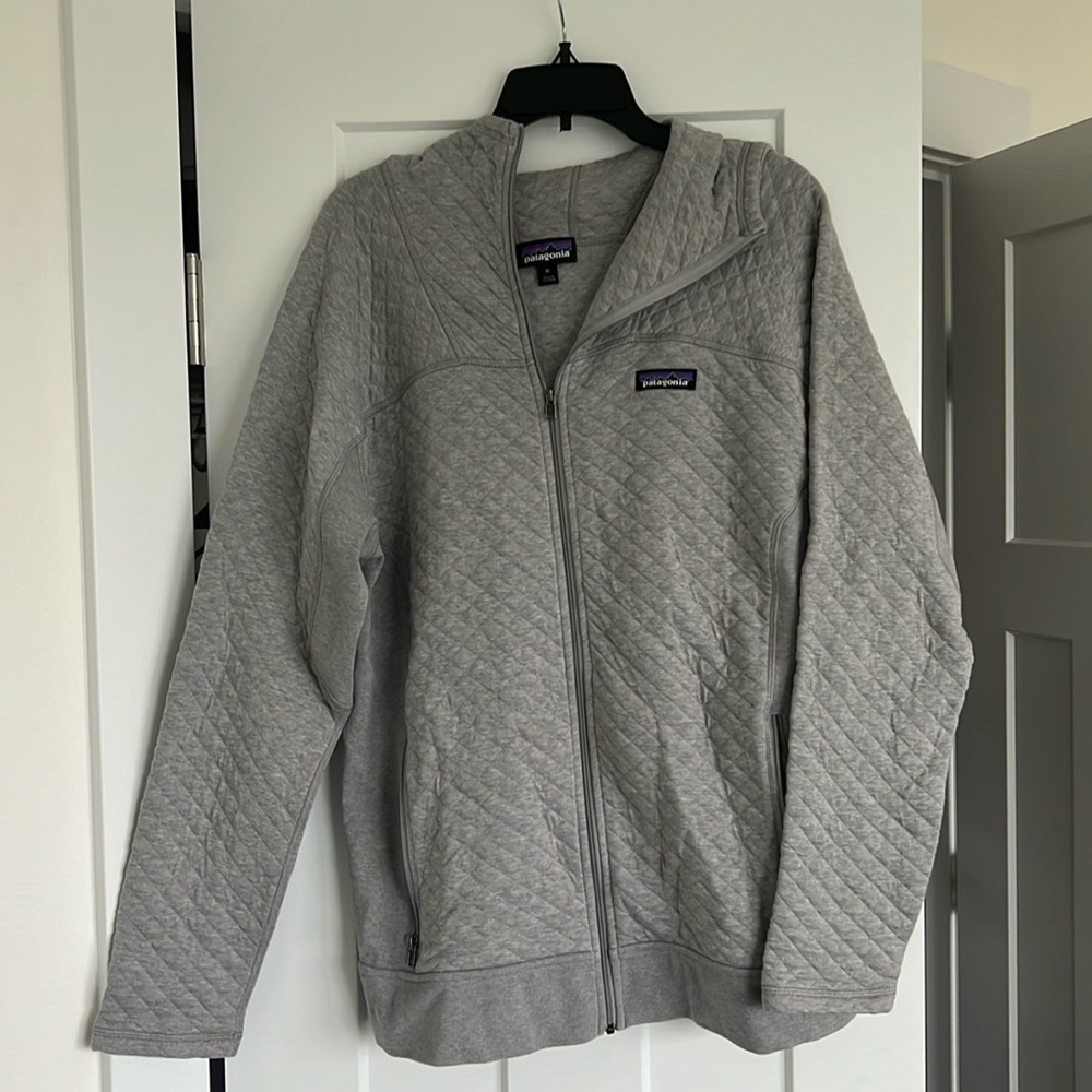 Quilted zip up